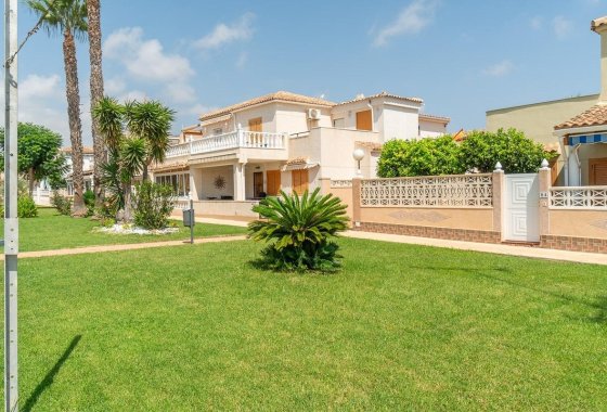 Resale - Bungalow - Orihuela Costa - Playa Flamenca
