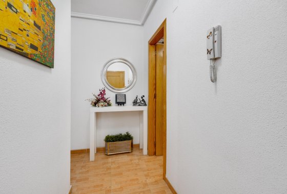 Reventa - Apartamento / piso - Torrevieja - Playa del Acequión