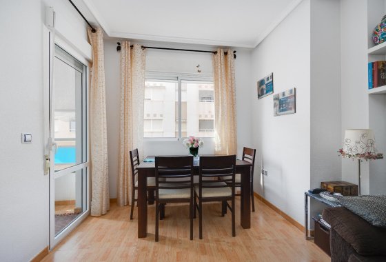 Reventa - Apartamento / piso - Torrevieja - Playa del Acequión