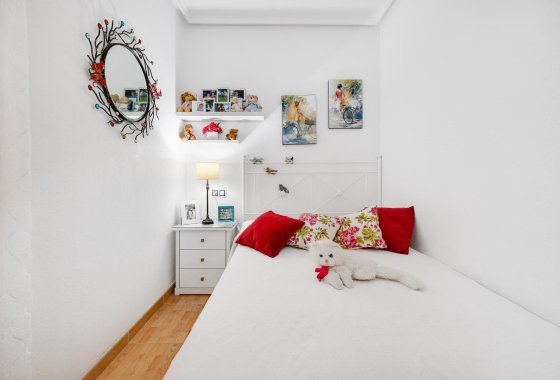 Reventa - Apartamento / piso - Torrevieja - Playa del Acequión