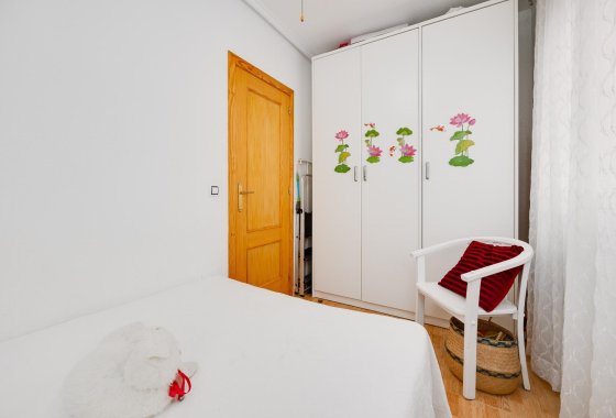 Reventa - Apartamento / piso - Torrevieja - Playa del Acequión