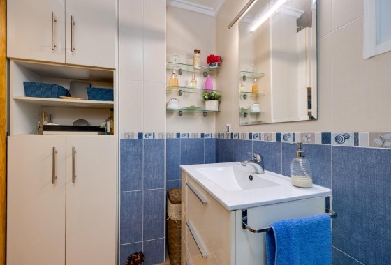 Reventa - Apartamento / piso - Torrevieja - Playa del Acequión