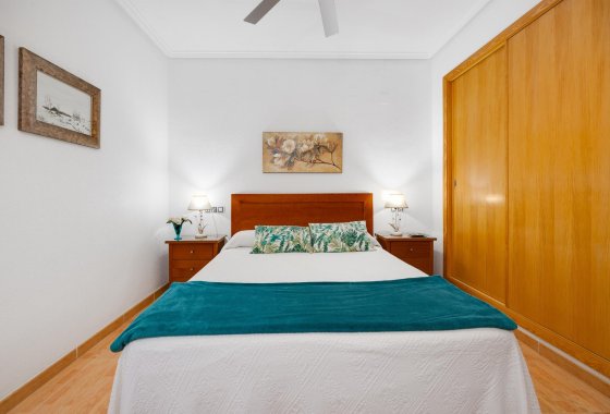 Reventa - Apartamento / piso - Torrevieja - Playa del Acequión