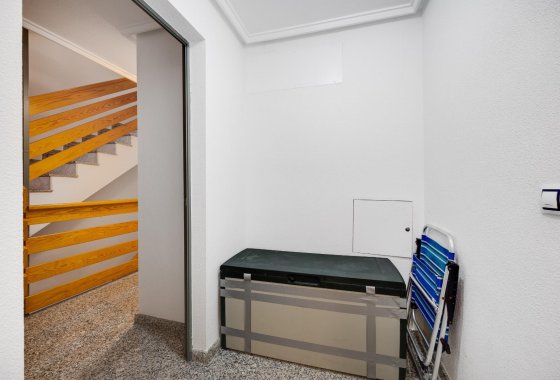 Reventa - Apartamento / piso - Torrevieja - Playa del Acequión