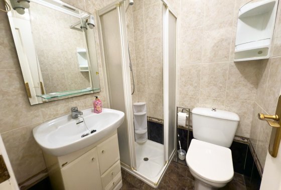 Reventa - Apartamento / piso - Torrevieja - El Acequión - Los Náufragos