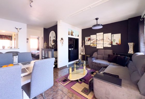 Reventa - Apartamento / piso - Torrevieja - El Acequión - Los Náufragos