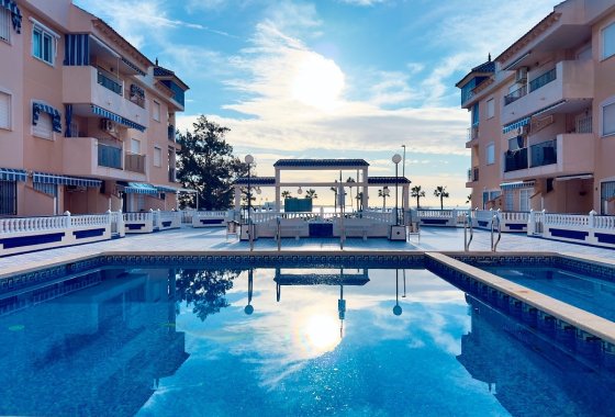 Reventa - Apartamento / piso - Torrevieja - El Acequión - Los Náufragos