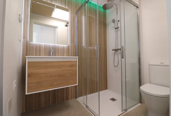 Resale - Apartment / flat - Orihuela Costa - Los Balcones