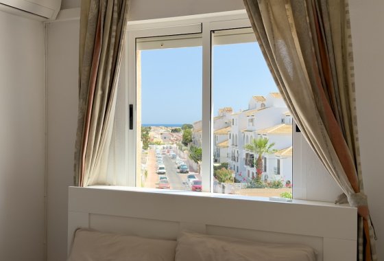 Reventa - Atico - Torrevieja - Calas Blancas