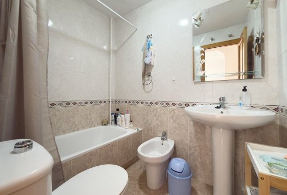 Reventa - Atico - Torrevieja - Calas Blancas