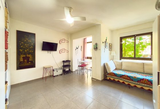 Resale - Study - Torrevieja - Playa del Cura