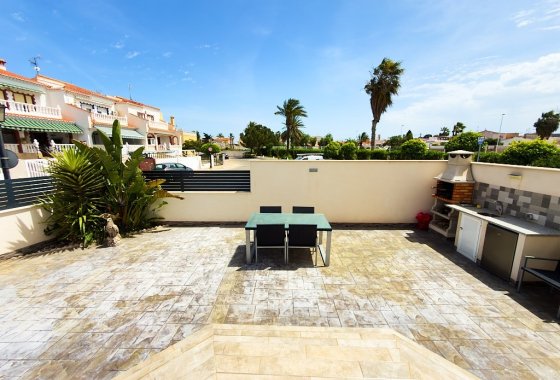 Resale - Townhouse - Torrevieja - Urb. Torrealmendros