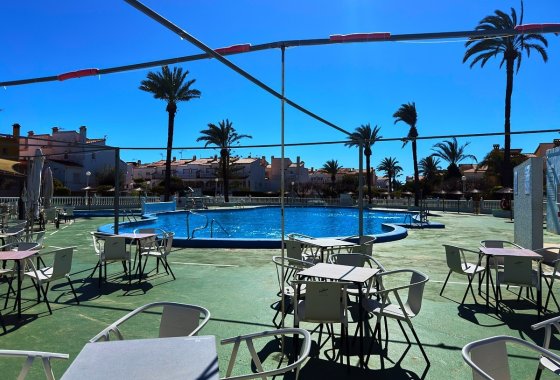 Resale - Townhouse - Torrevieja - Urb. Torrealmendros