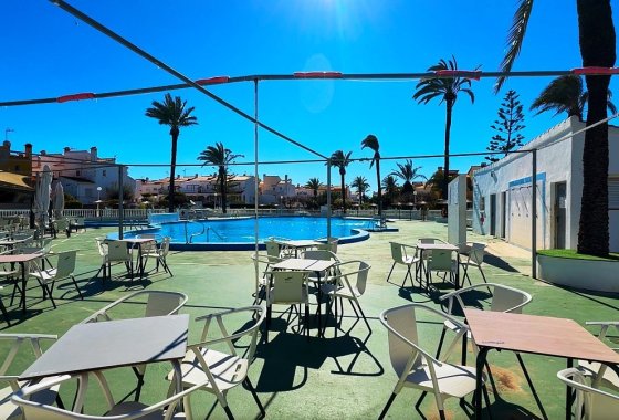 Resale - Townhouse - Torrevieja - Urb. Torrealmendros