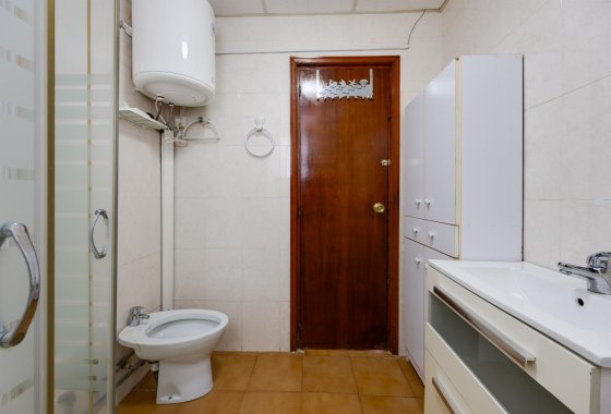 Resale - Apartment / flat - Torrevieja - Playa del Acequión