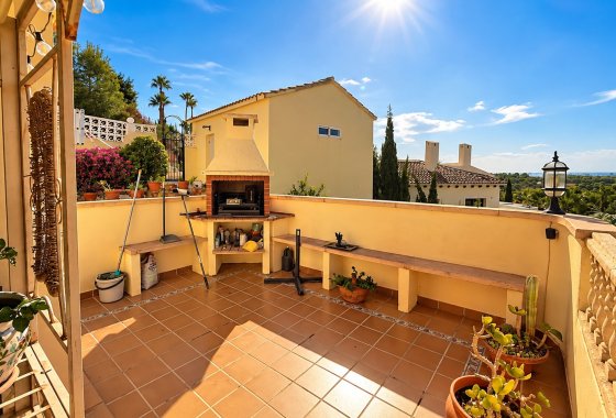 Resale - Villa - Dehesa de Campoamor - Las Ramblas Golf