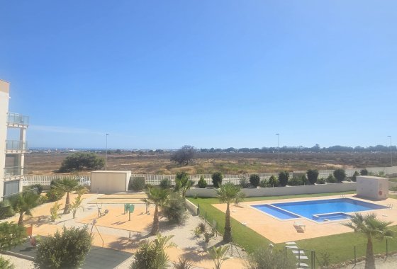 Resale - Apartment / flat - Villamartín - Los Dolses