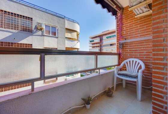 Återförsäljning - Lägenhet / lägenhet - Torrevieja - Playa del Acequión