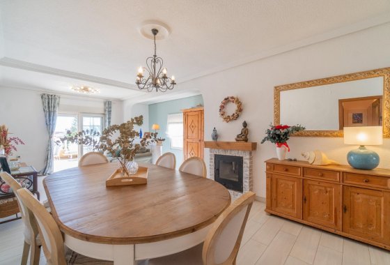 Återförsäljning - Villa - Orihuela Costa - Los Balcones