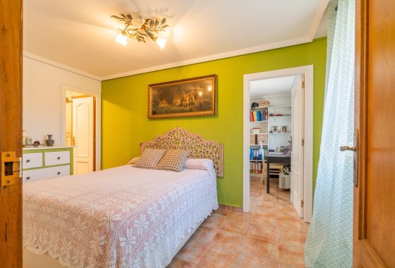 Återförsäljning - Villa - Orihuela Costa - Los Balcones