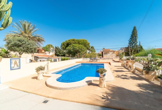 Återförsäljning - Villa - Orihuela Costa - Los Balcones