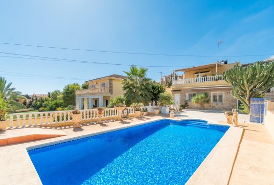 Återförsäljning - Villa - Orihuela Costa - Los Balcones