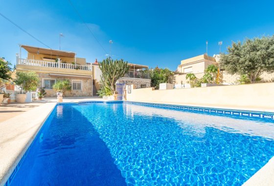Återförsäljning - Villa - Orihuela Costa - Los Balcones