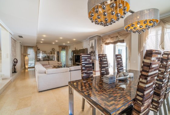 Återförsäljning - Villa - Torrevieja - Torre la mata