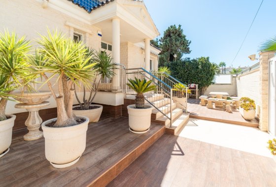 Återförsäljning - Villa - Torrevieja - Torre la mata
