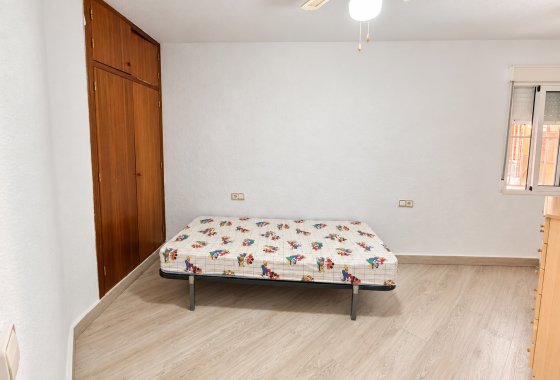 Reventa - Apartamento / piso - Torrevieja - playa de los naufragos