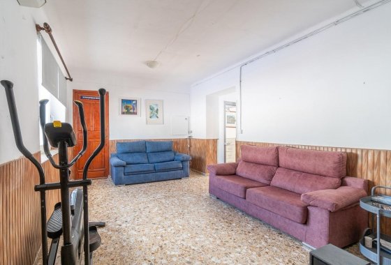 Resale - Villa - Torre - Pacheco - Roldán