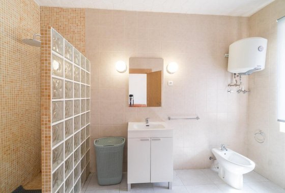 Resale - Villa - Torre - Pacheco - Roldán