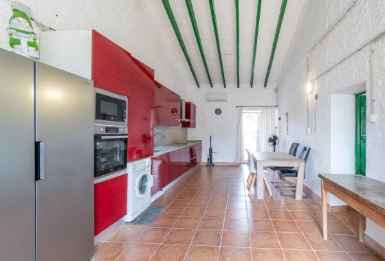 Resale - Villa - Torre - Pacheco - Roldán