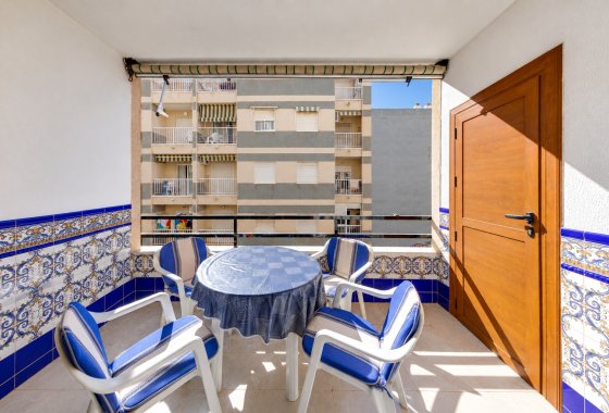 Resale - Apartment / flat - Torrevieja - Playa del Cura