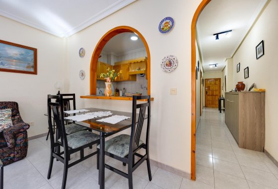 Resale - Apartment / flat - Torrevieja - Playa del Cura
