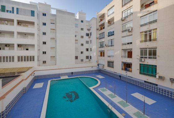 Resale - Apartment / flat - Torrevieja - Playa del Cura