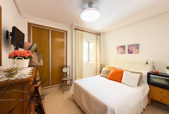 Resale - Apartment / flat - Torrevieja - Centro