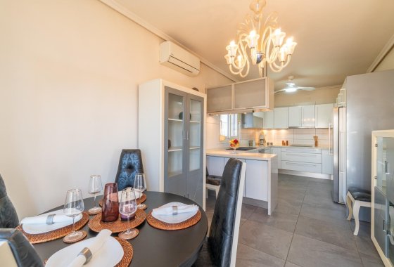 Resale - Villa - Orihuela Costa - Playa Flamenca