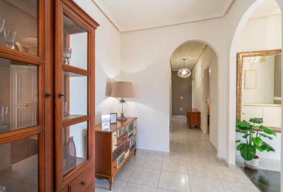 Resale - Villa - Orihuela Costa - Playa Flamenca