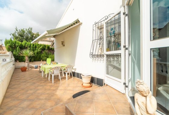 Resale - Villa - Orihuela Costa - La Florida