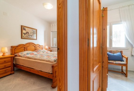 Resale - Villa - Orihuela Costa - La Florida