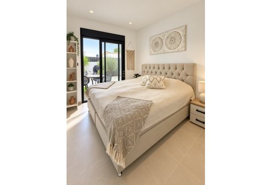 Obra nueva - Bungalow - Pilar de la Horadada
